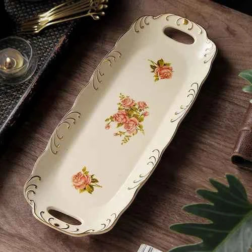 European Style Ceramic Dinner Plates - Irregular Gilded Round Design - The Silver Spoon