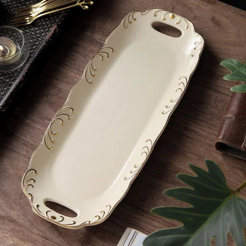 European Style Ceramic Dinner Plates - Irregular Gilded Round Design - The Silver Spoon