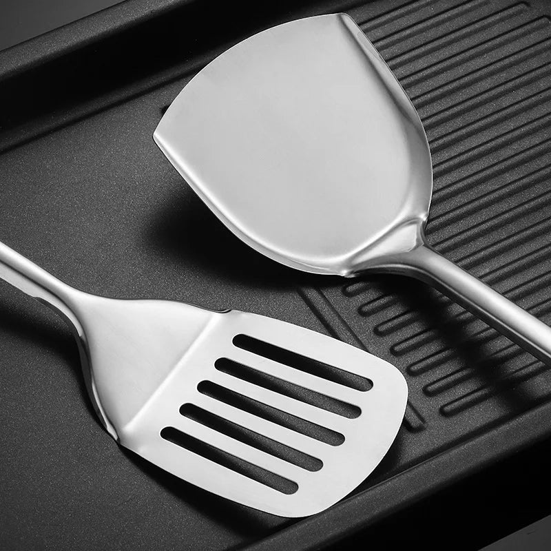 Polished Round Stainless Steel Kitchenware Set with Hanging Holes - The Silver Spoon