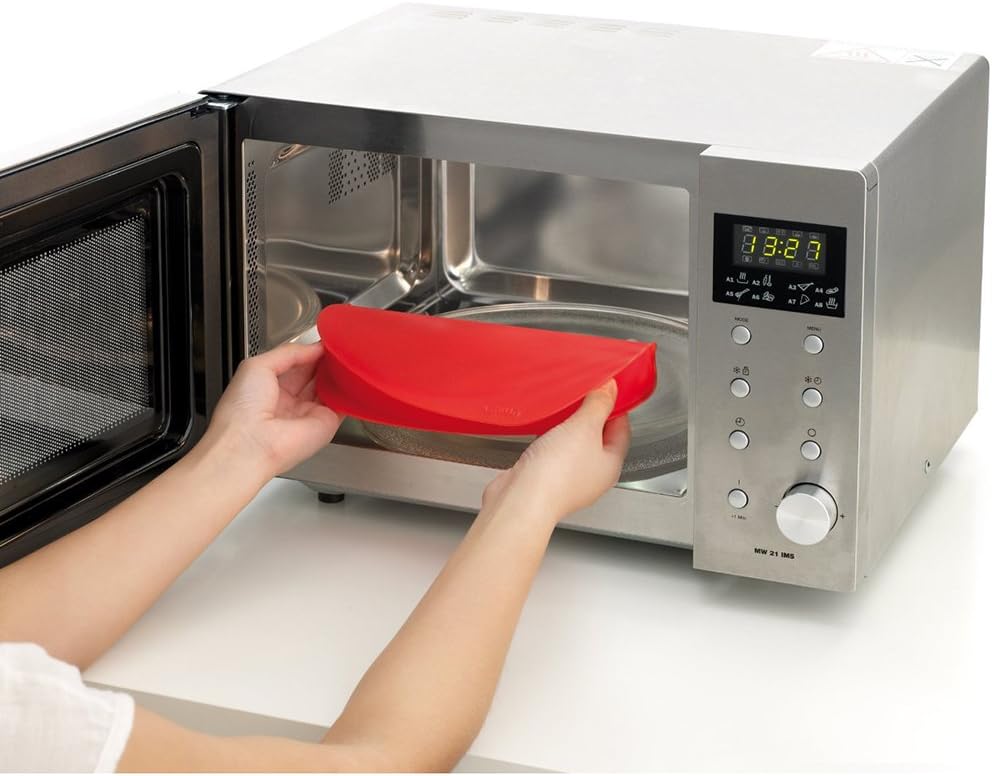 Microwave Omelette Maker Tube - Red, 0.4 L - The Silver Spoon