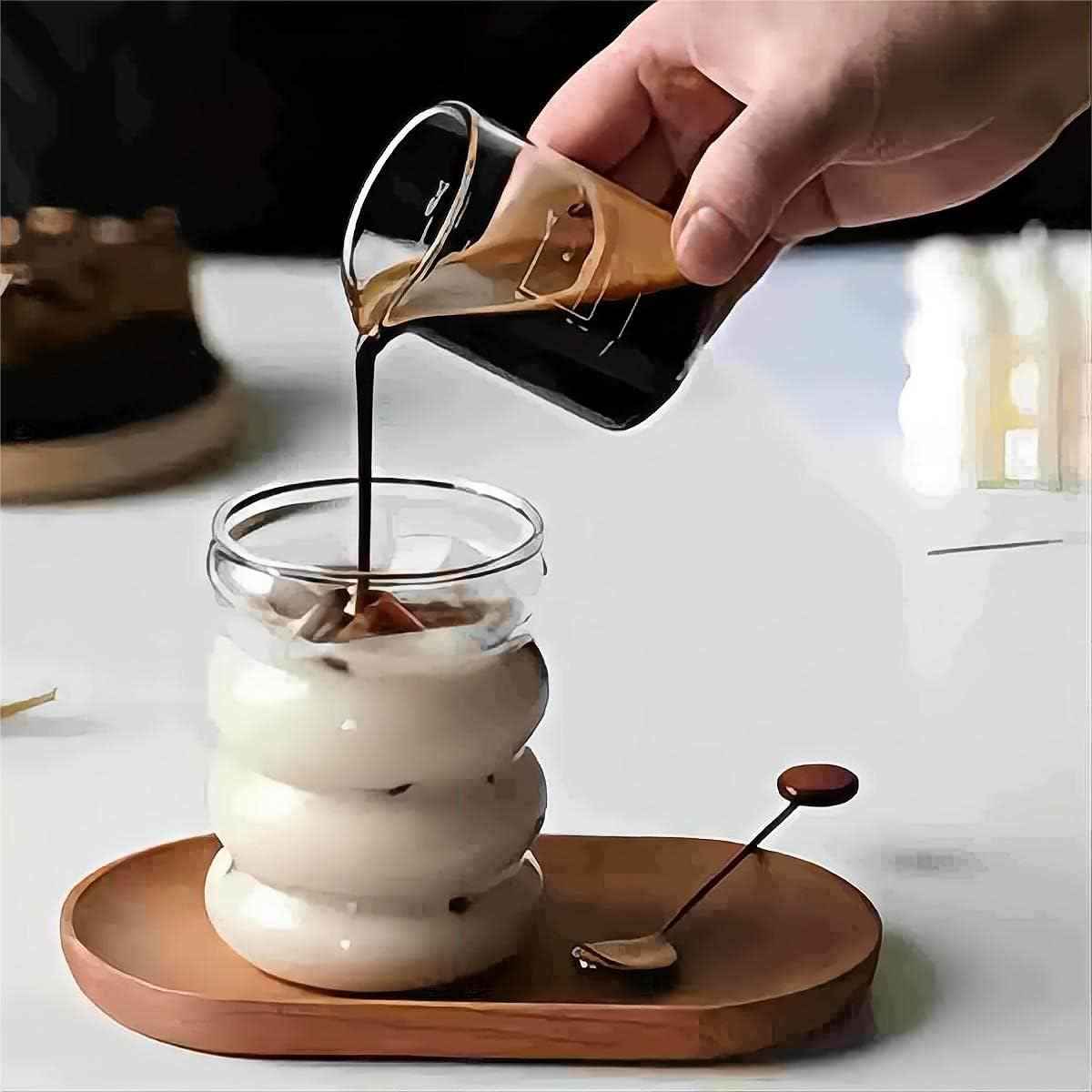 ALINK Ribbed Drinking Glasses with Glass Straws, Set of 4, 350 ml Iced Coffee Glasses, Wave Tumbler Beer Glasses for Cocktail, Milk, Water, Soft Drink, Gift with Brush